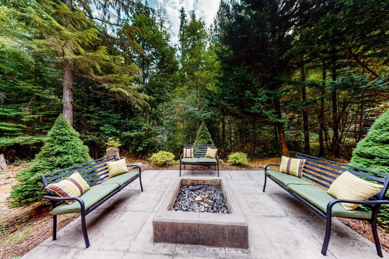 Alpine Home Lilliwaup ภายนอก รูปภาพ